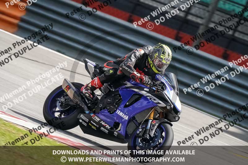 Sepang;event digital images;motorbikes;no limits;peter wileman photography;trackday;trackday digital images